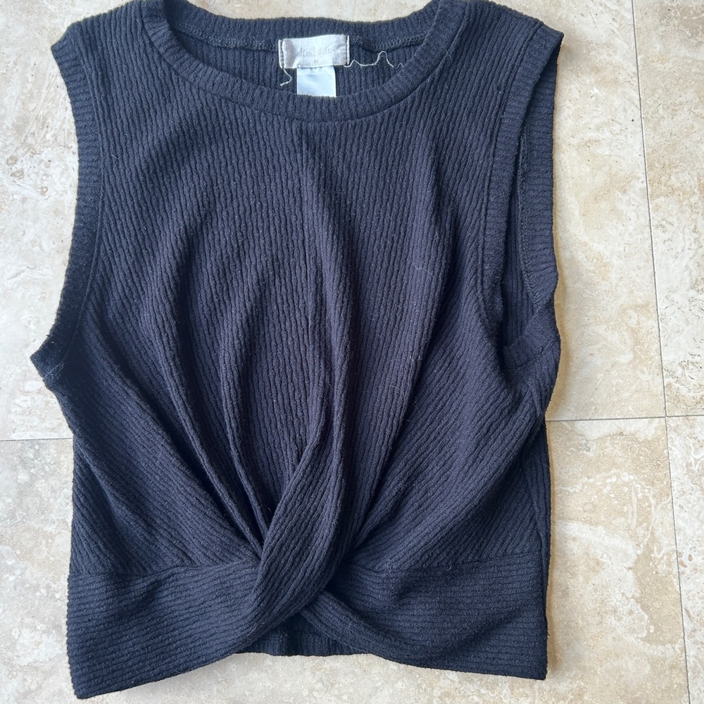 Altar'd State Black Ribbed Twist-Front Sleeveless Tank